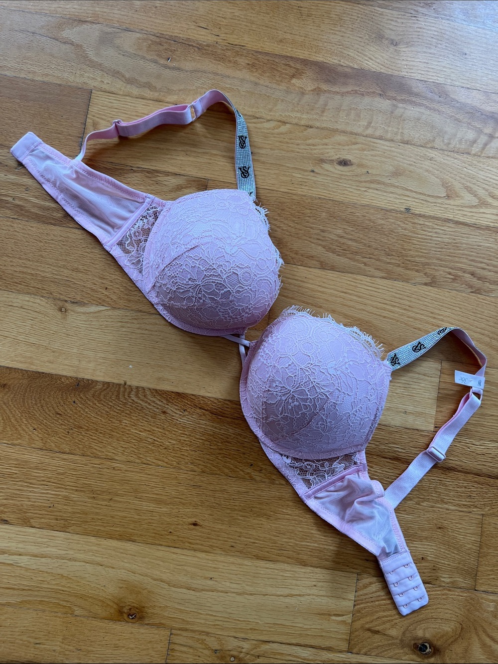 Victoria’s Secret Women's Lace Push-Up Bra Pink Shine Strap Size 36C 36 C